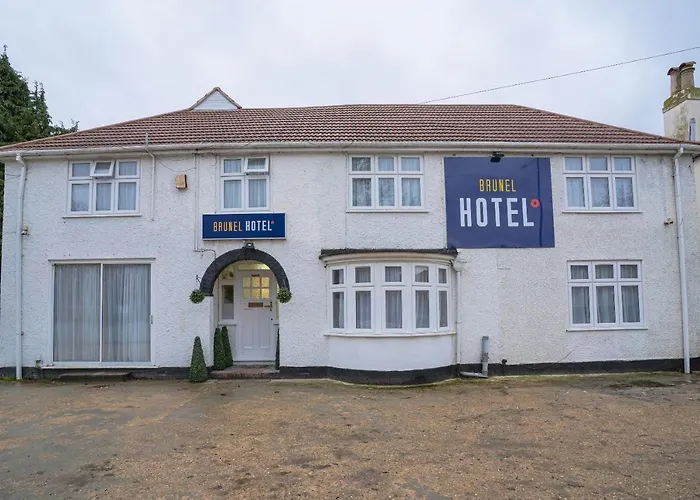 Oyo Brunel Hotel